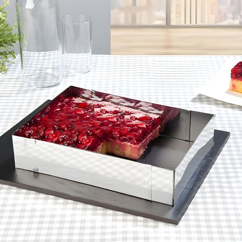 Moule à Gâteau Rectangulaire et Carré Réglable | KitchyGoods