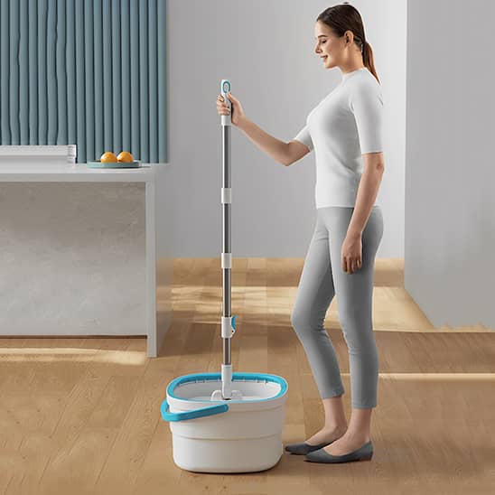 Serpillère Balai 360° Avec Sceau d'essorage | KitchyGoods