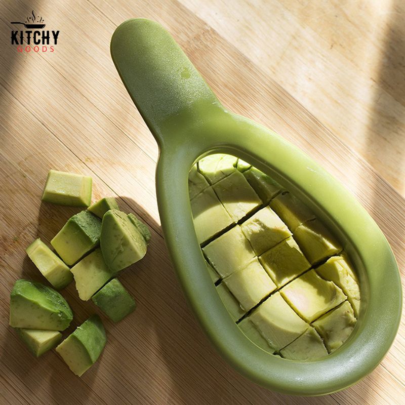 Tranche avocat en dés 🥑 | KitchyGoods